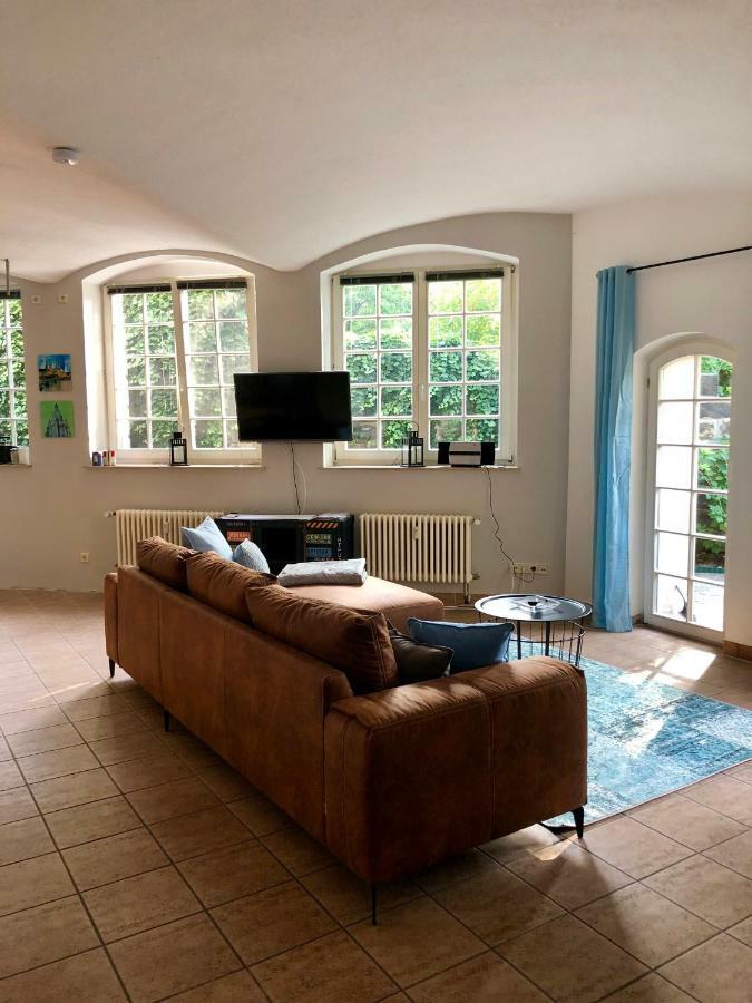Ferienwohnung Am Wasser Villa Graf Von Pfeil Dresden Exterior foto